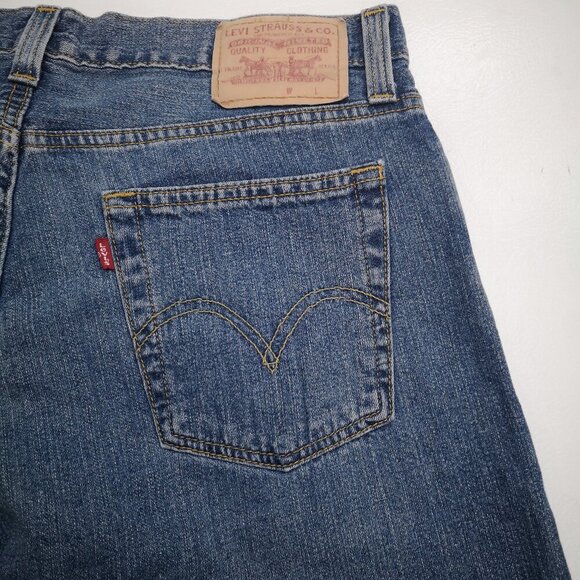 Levi's 527 Low Bootcut Medium Wash Men's Size 34/34 Blue Jeans - Picture 11 of 14